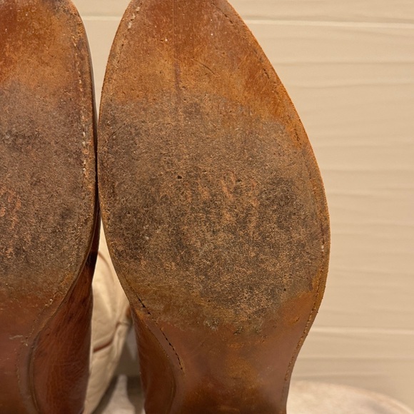 University of Texas Embroidered Leather Lucchese Boots - Picture 10 of 16